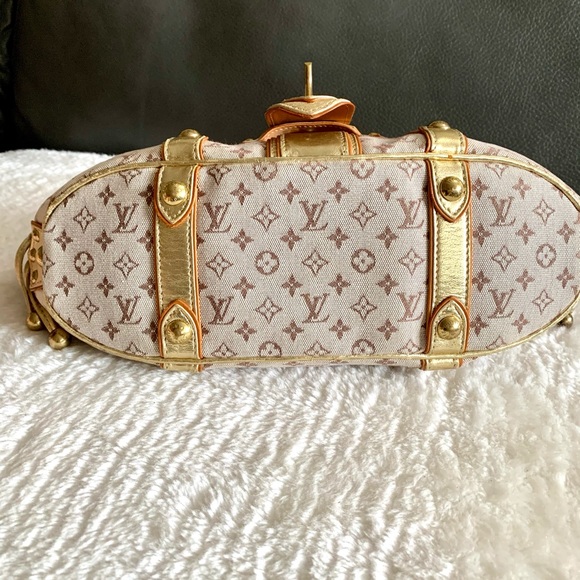 ‼️sold‼️Louis Vuitton Theda Mini Lin Khaki - Picture 9 of 16